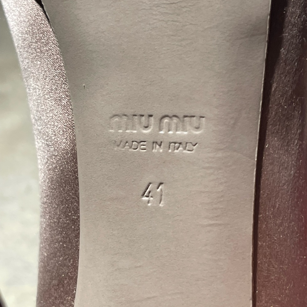 MIU MUI SATIN WITH HEARTS OF CRYSTAL “CINDERELLA” SHOES!!  NWT - Picture 12 of 14